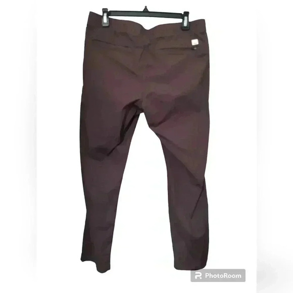 VUORI Womens Ripstop DuraTerra™ Pants - Picture 2 of 3